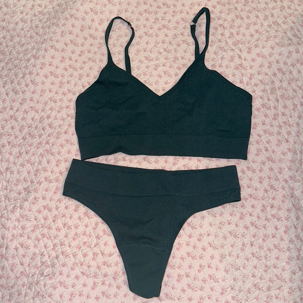 forest green workout sports bra set
